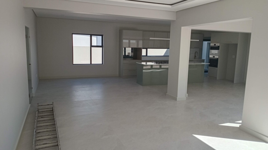 4 Bedroom Property for Sale in Sandown Western Cape